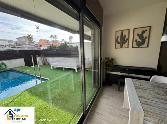 Unifamiliar adosada en venta  en Cubelles - Barcelona