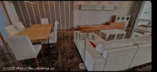 Casa-Chalet en Venta en Meliana Valencia