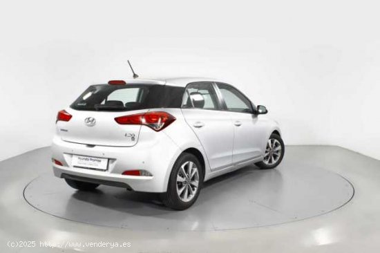 Hyundai i20 ( 1.0 TGDI BD Tecno 100 )  - Barcelona