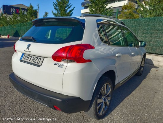 Peugeot 2008 Active 1.6 eHDi 92 IMPORTANTISIMO NO ES PURETECH - St. Joan Despi