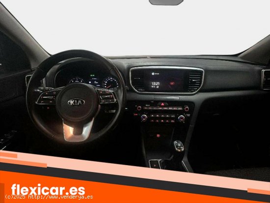 Kia Sportage 1.6 MHEV Drive Plus 100kW (136CV) 4x2 - Badalona