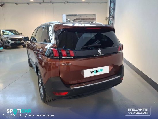 Peugeot 5008  1.2 PureTech 96KW S&S Allure Pack - Barcelona