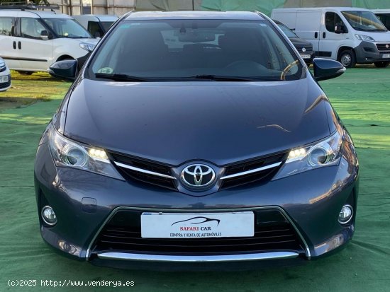 Toyota Auris 1.4 90CV - Esplugas de Llobregat