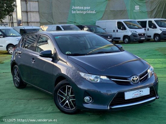 Toyota Auris 1.4 90CV - Esplugas de Llobregat