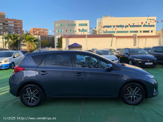 Toyota Auris 1.4 90CV - Esplugas de Llobregat