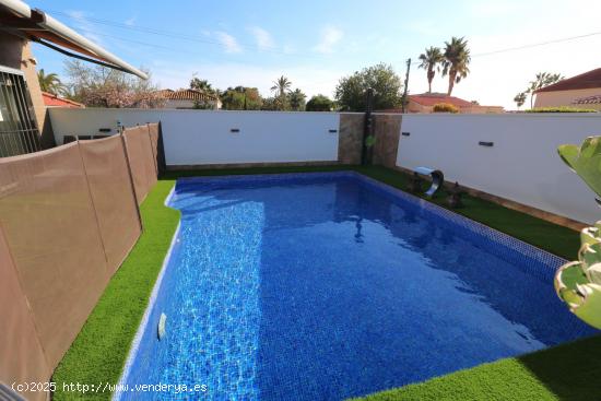 CHALET INDEPENDIENTE EN TORRETA FLORIDA - ALICANTE