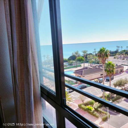 Apartamento con vista al mar - ALICANTE