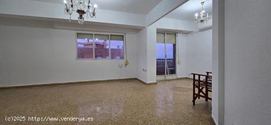  Piso en venta Valencia-La Torre - VALENCIA 