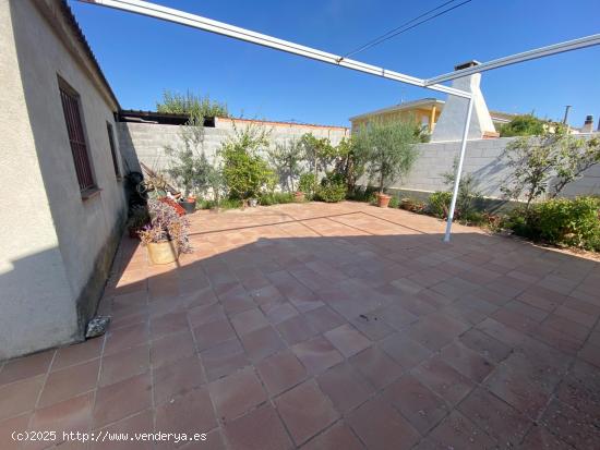  CASA DE 1 PLANTA EN BANYERES DEL PENEDES . - TARRAGONA 