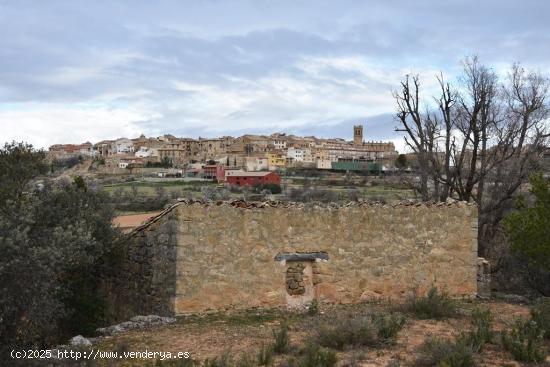 Finca con maset en Cretas - TERUEL