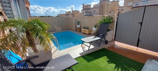 Chalet en venta en Orihuela (Alicante)