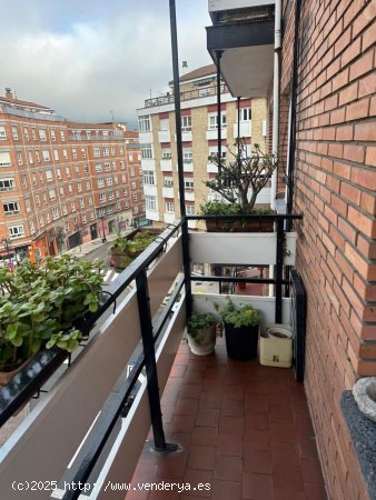  Piso en venta en Oviedo (Asturias) 